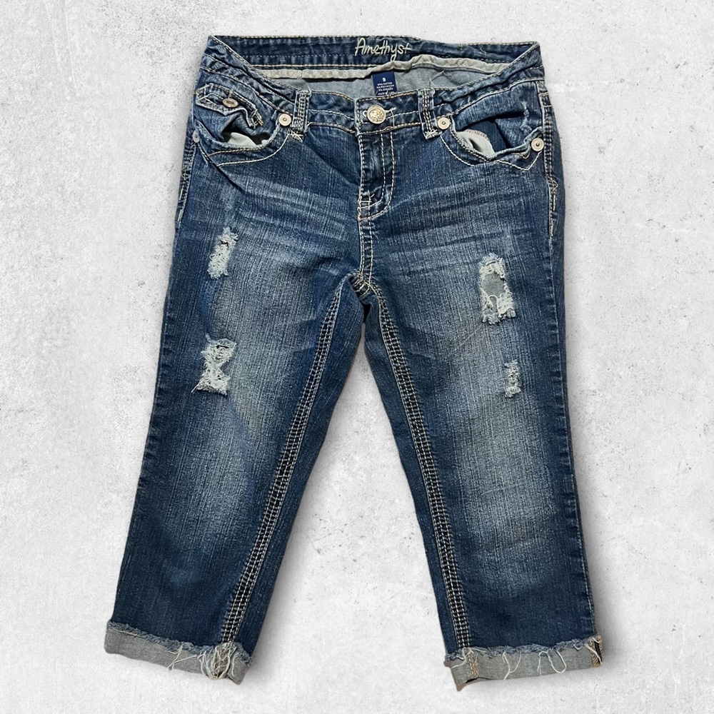 Amethyst Distressed Capri/Cropped Jeans
